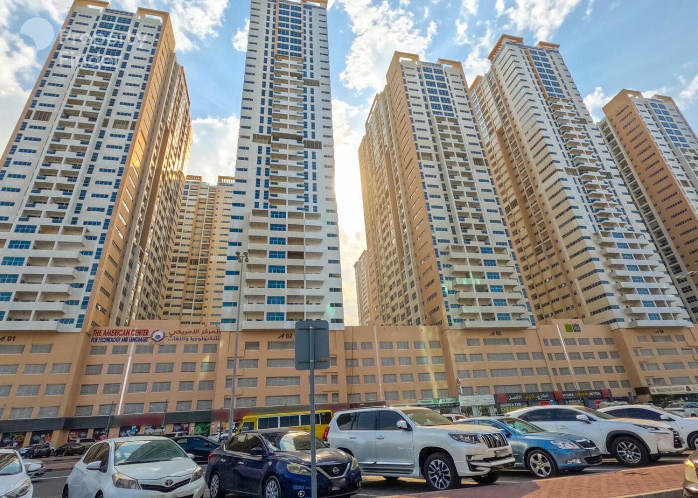 Elegent 2Bhk Next To The Beach With Pool,Gym,Garden,Kids Play Area,Learning Centre,Shops,Cafe,Restaurants Ajman Luaran gambar